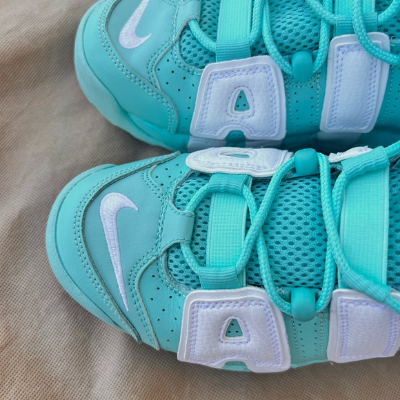 Nike Uptempo Youth 6.5 Women's size 8 Island Green - Picture 5 of 11